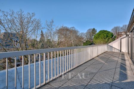 Saint-Cloud - Montretout - Duplex, 4 chambres - Terrasse de 30 m². - Photo 5