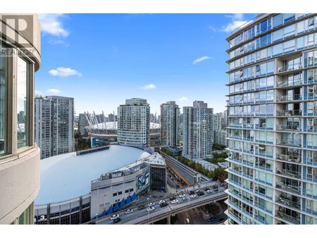 3005 688 ABBOTT STREET, Vancouver, British Columbia - Photo 2