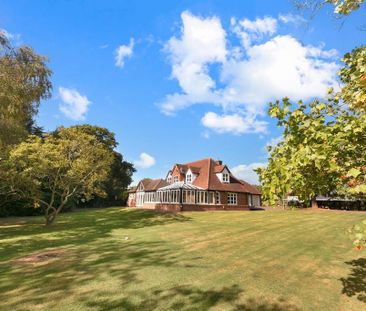 3 bedroom detached house to rent - Photo 2