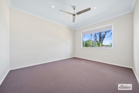 Spacious, Light Filled Townhouse in Daisy Hill - Photo 2