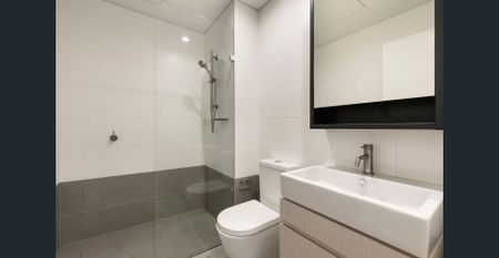 Private inspection Welcome! - Photo 5