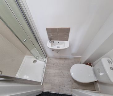4 Bed Student Accommodation - Photo 1