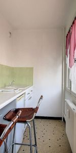 Location Appartement 1 pièce 26m² TROYES 10000 - Photo 3