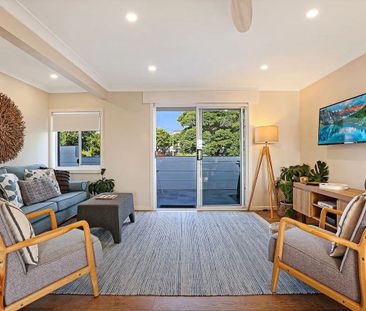 Fully Furnished Contemporary Apartment - Photo 6