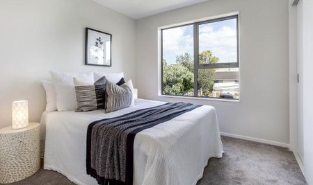 Modern 2-bdrm townhouse Avondale - Semi-furnished - Photo 2