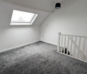 Farnley Avenue, Birley Carr, Sheffield - Photo 2