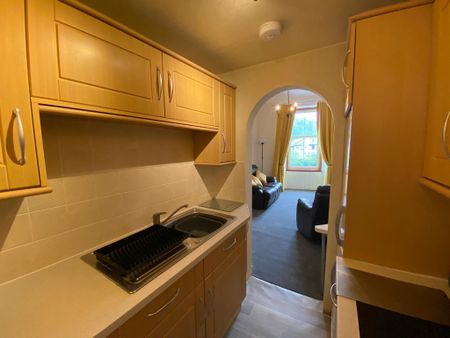 St Leonards Street, Newington, Edinburgh, EH8 9QY - - Photo 2