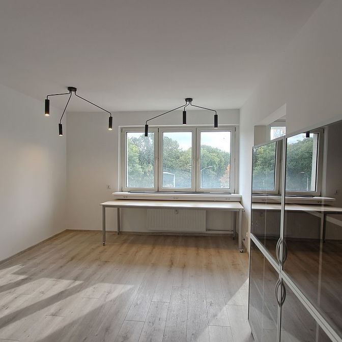 Idealne na kancelarię/biuro podatkowe/projektowe - Фото 1