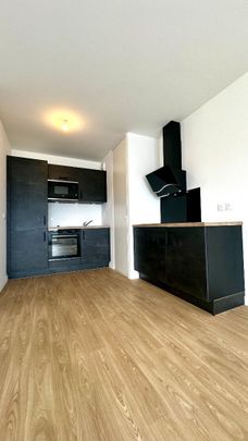 A LOUER - APPARTEMENT T2 - KERYADO - 47m2 - RUE KERLOUANO - Photo 1