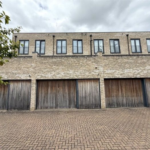 Partridge Close, Trumpington, Cambridge, CB2 9AR - Photo 1