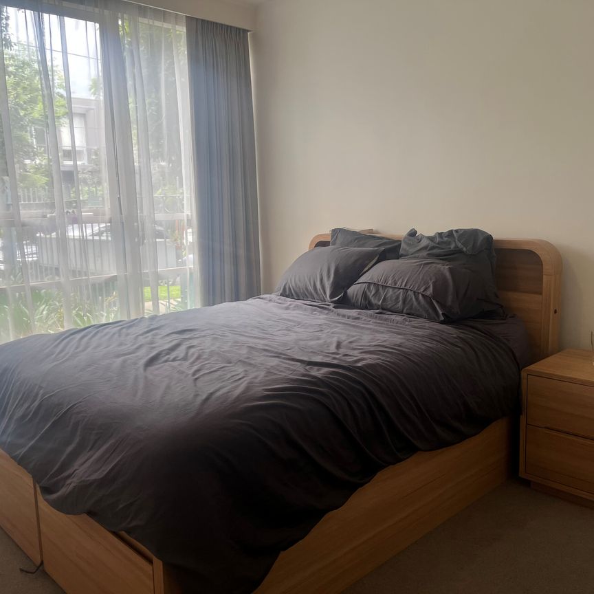 1 / 34 Cromwell Rd, South Yarra - Photo 1