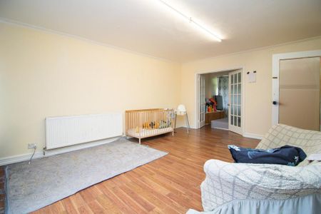 3 bedroom terraced house to rent - Photo 3
