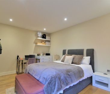 9-15 High Street, Slough, Berkshire,SL1 - Photo 2
