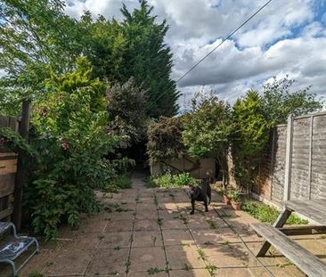 3 Bed Terraced House, Yule Road, CV2 - Photo 6