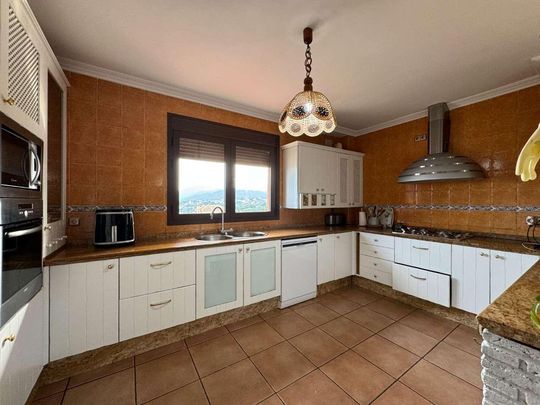 3 room luxury Villa for rent in Alhaurín de la Torre, Andalusia - Photo 1