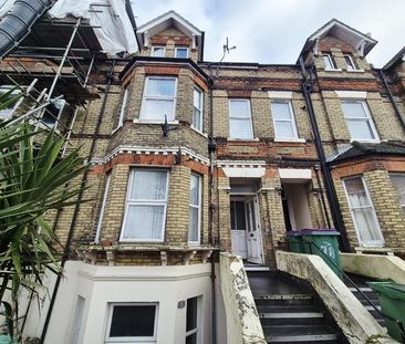 1 bedroom flat to rent - Photo 6