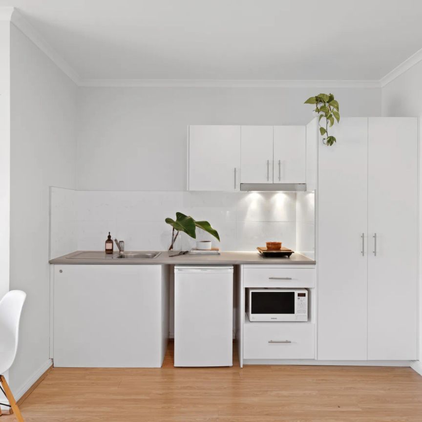 Delightful unit at 'Annandale Lodge' - Photo 1