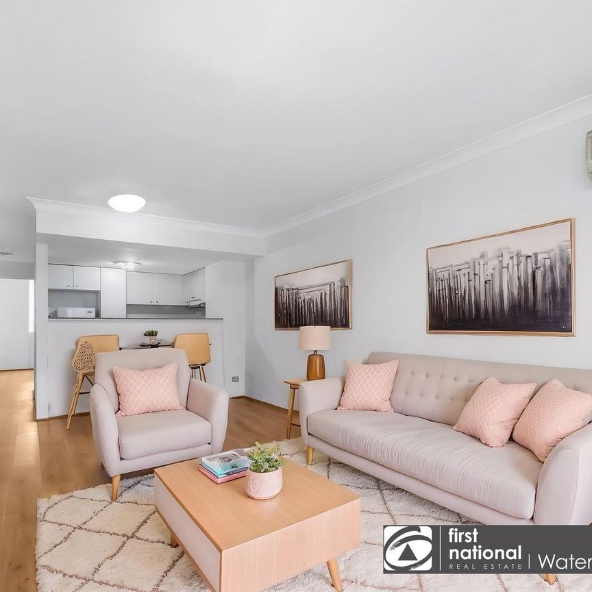 3 BEDROOM + STUDY - Photo 1