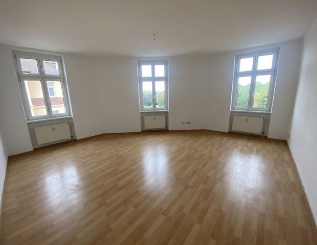 Helle 2-Zimmer-Wohnung mit Einbauküche! - Photo 1