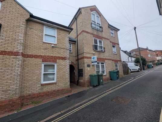 1 bedroom maisonette to rent - Photo 1