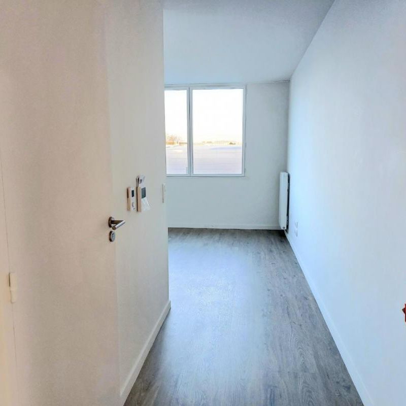 Appartement T2 à louer La Roche Sur Yon - 60 m² - Photo 2