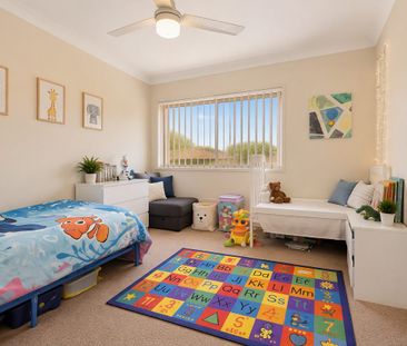 Comfortable Living in a Convenient Location - Photo 4