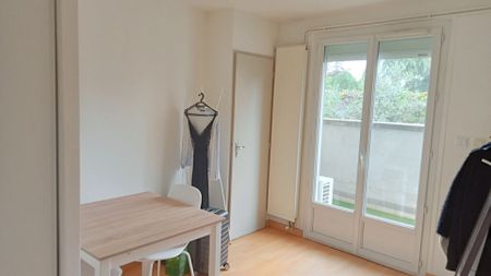 Location Appartement 2 pièces 45m² - Photo 4