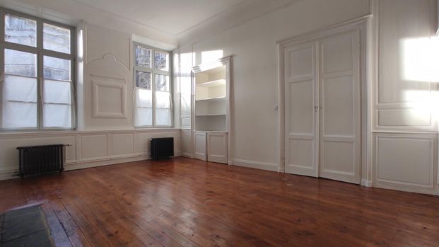 Location Appartement 2 pièces 96m² ST OMER 62500 - Photo 1