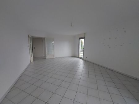 APPARTEMENT T3 74M - Photo 4