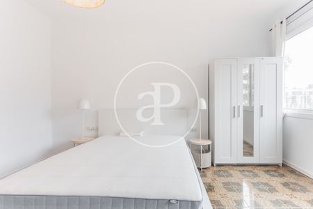 Apartment for rent on Carrer Còrsega - Photo 3