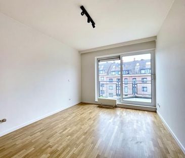 Appartement - à louer - Photo 1