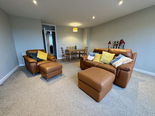 2 bedroom apartment to rent - Photo 1