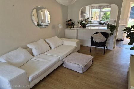2 bedroom terraced house to rent - Photo 5