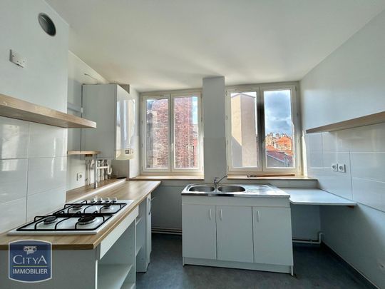 Location Appartement 3 pièces 69m² ST ETIENNE 42000 - Photo 1