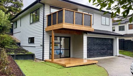 Stylish Coastal Living with Sea Views - Photo 5