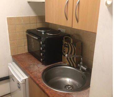 Studio Flat, Wilberforce Road, N4 - Photo 6