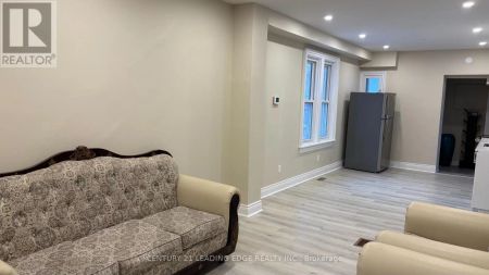 295 MAIN STREET N - Photo 3