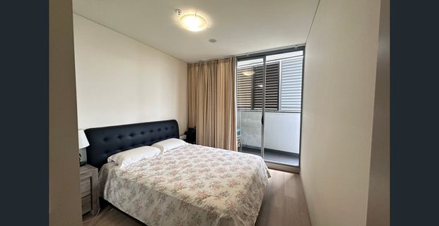 Two bedroom two bathroom apartment at Victoria St Burwood. - Photo 1