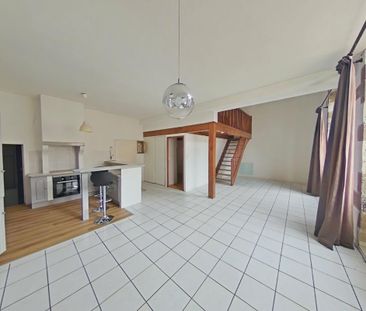 Location Appartement 3 pièces 73m² ROMANS SUR ISERE 26100 - Photo 1