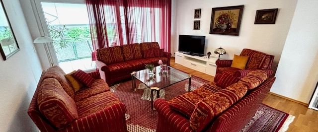 Moderne, seniorengerechte 4-Zimmer-Wohnung mit Top-Ausstattung in ruhiger Zentrumslage von Monheim - Foto 1