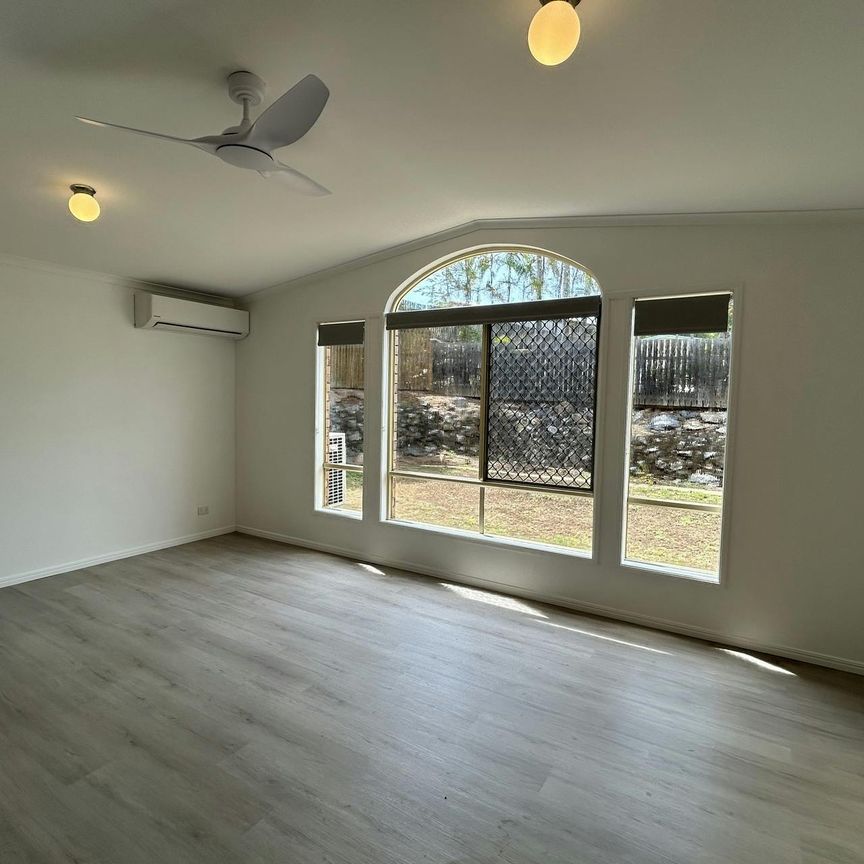 BEAUTIFUL FOUR BEDROOM HOME FRESHLY RENOVATED IS AVAILABLE FOR RENT NOW! - Photo 1