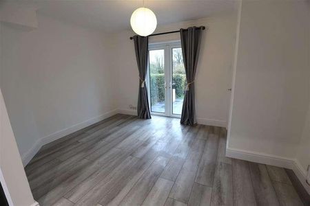 Grants Field The Downs, St Nicholas, Cardiff, CF5 - Photo 3