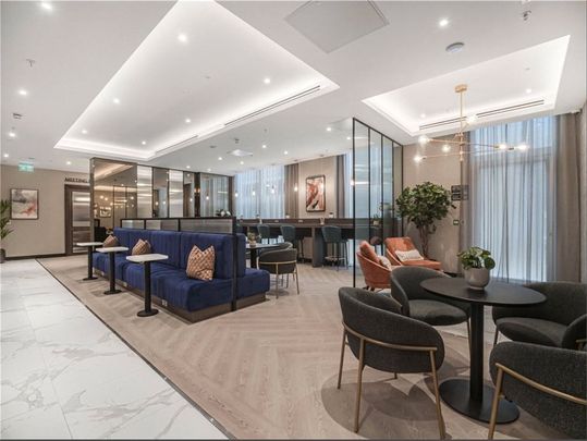 Eden Grove, Staines-upon-Thames, Surrey, TW18 4ZT - Photo 1