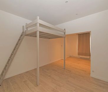 Location Appartement 1 pièces 36 m2 à Saint-Quentin - Photo 3