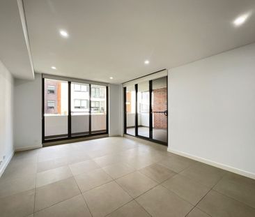 Modern apartment for lease now!! - Photo 3