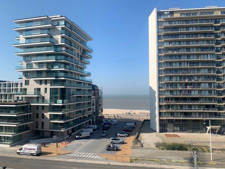 Volledig gerenoveerde studio op de 5e verdieping met open zicht op zee en groot terras! - Foto 2