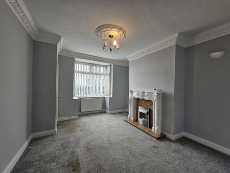 2 bedroom end of terrace house to rent - Photo 2
