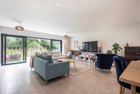 3 bedroom house to rent - Photo 2