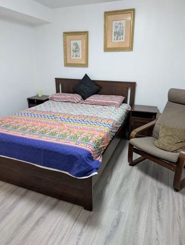 For Lease - 182 (Basment Only) Golden Avenue, Markham, Ontario - Photo 3