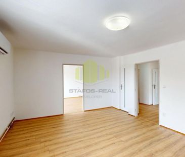 Pronájem bytu 3+kk 65 m2 - Fotografie 3